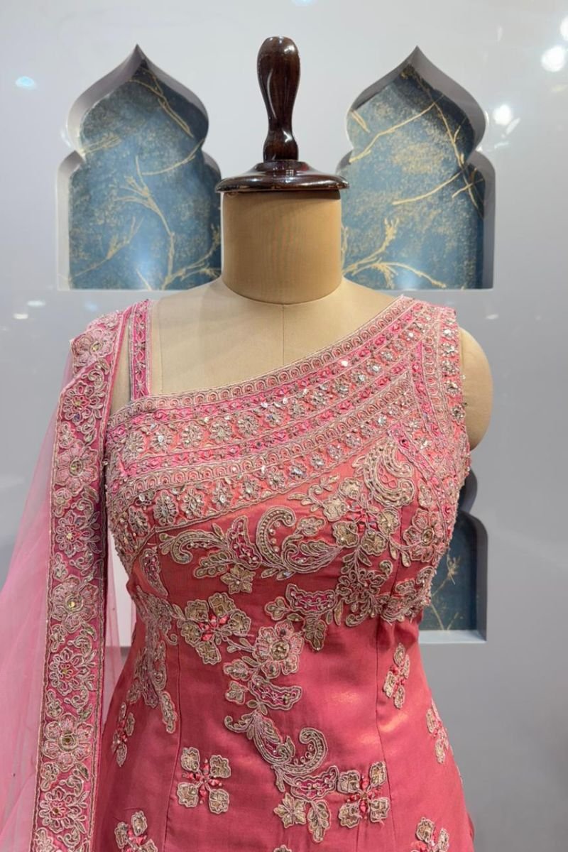 "PINK BLOSSOM HERITAGE SHARARA" image 2