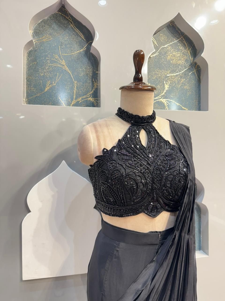 "NOIR ROYALE DRAPE SAREE" image 2