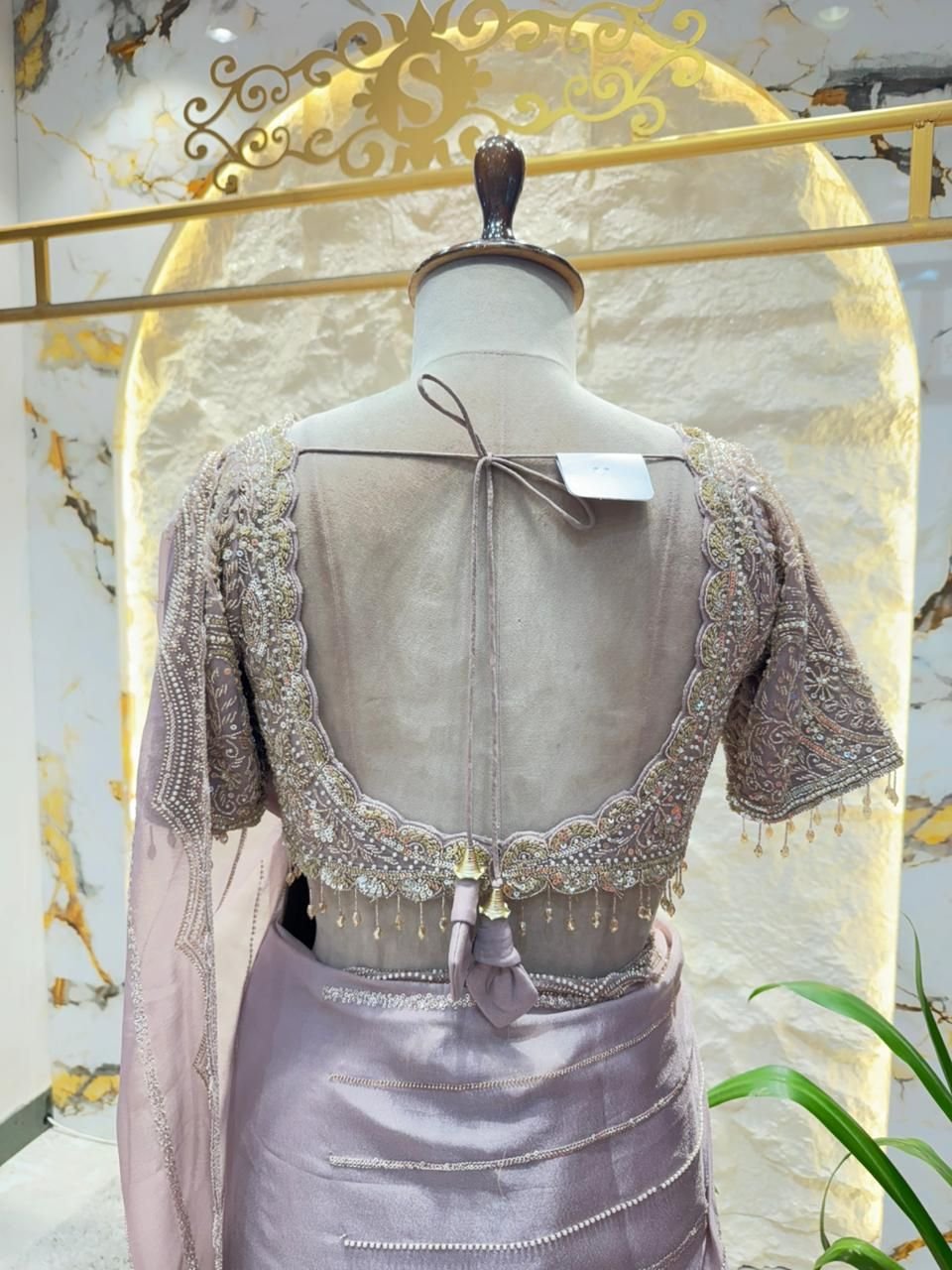 "MISTY LAVENDER GLAM SAREE" image 4