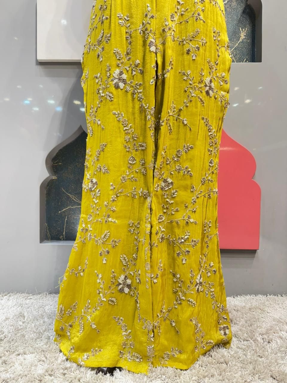 "SUNSHINE SPARKLE INDO-WESTERN" image 3