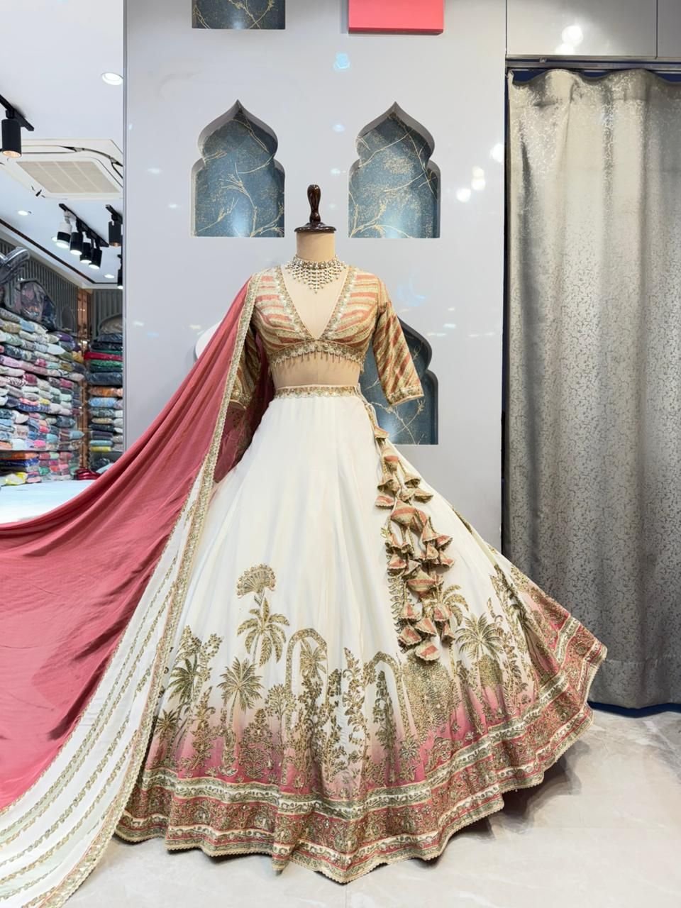 "IVORY BLUSH HERITAGE EMBROIDERED LEHENGA" image 0