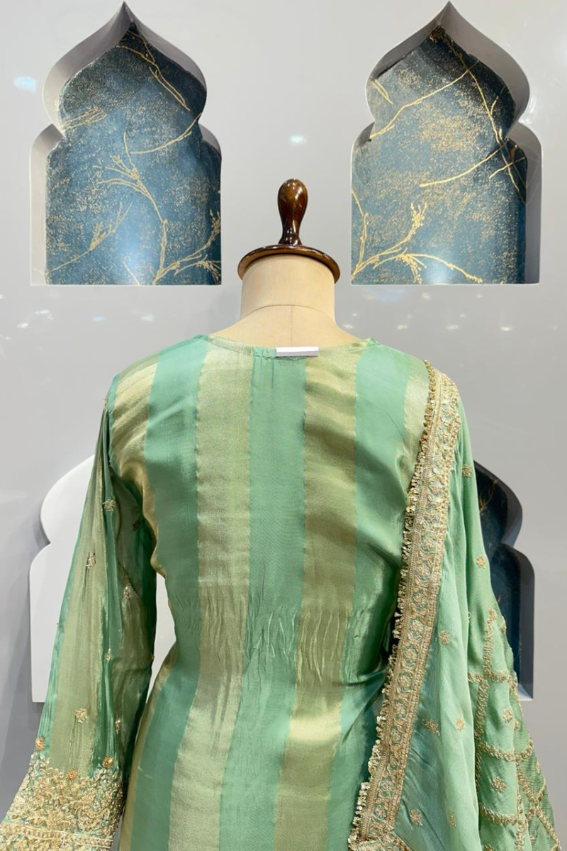 "MIDNIGHT LOTUS SHARARA" image 5