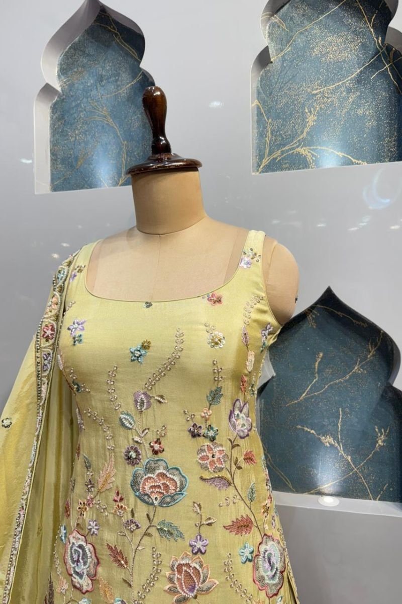 "IVORY GRACE SHARARA" image 2