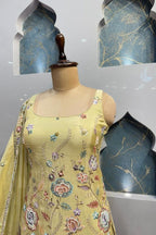 "IVORY GRACE SHARARA" image 2