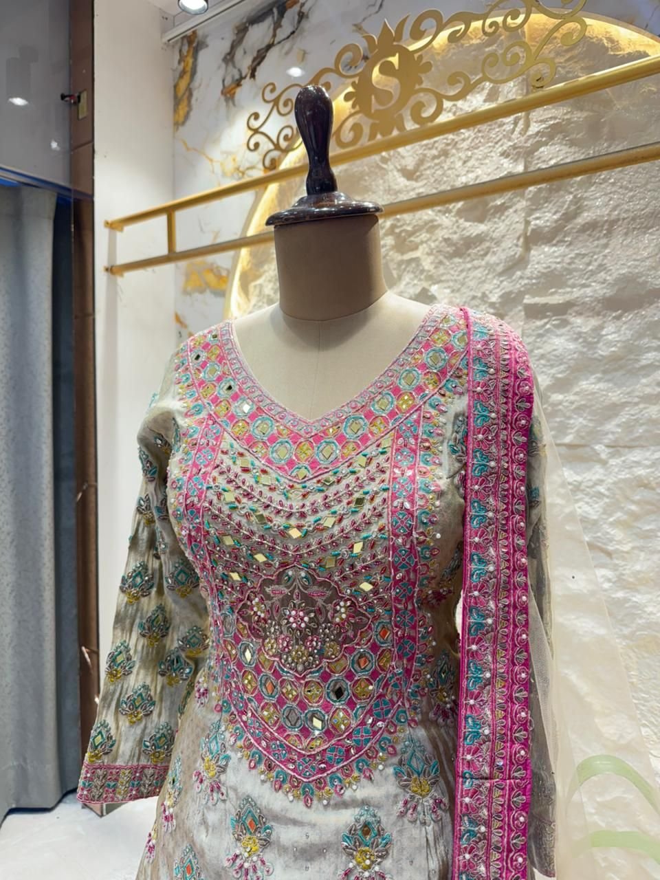 "SHEESH MAHAL PINK SHARARA" image 2