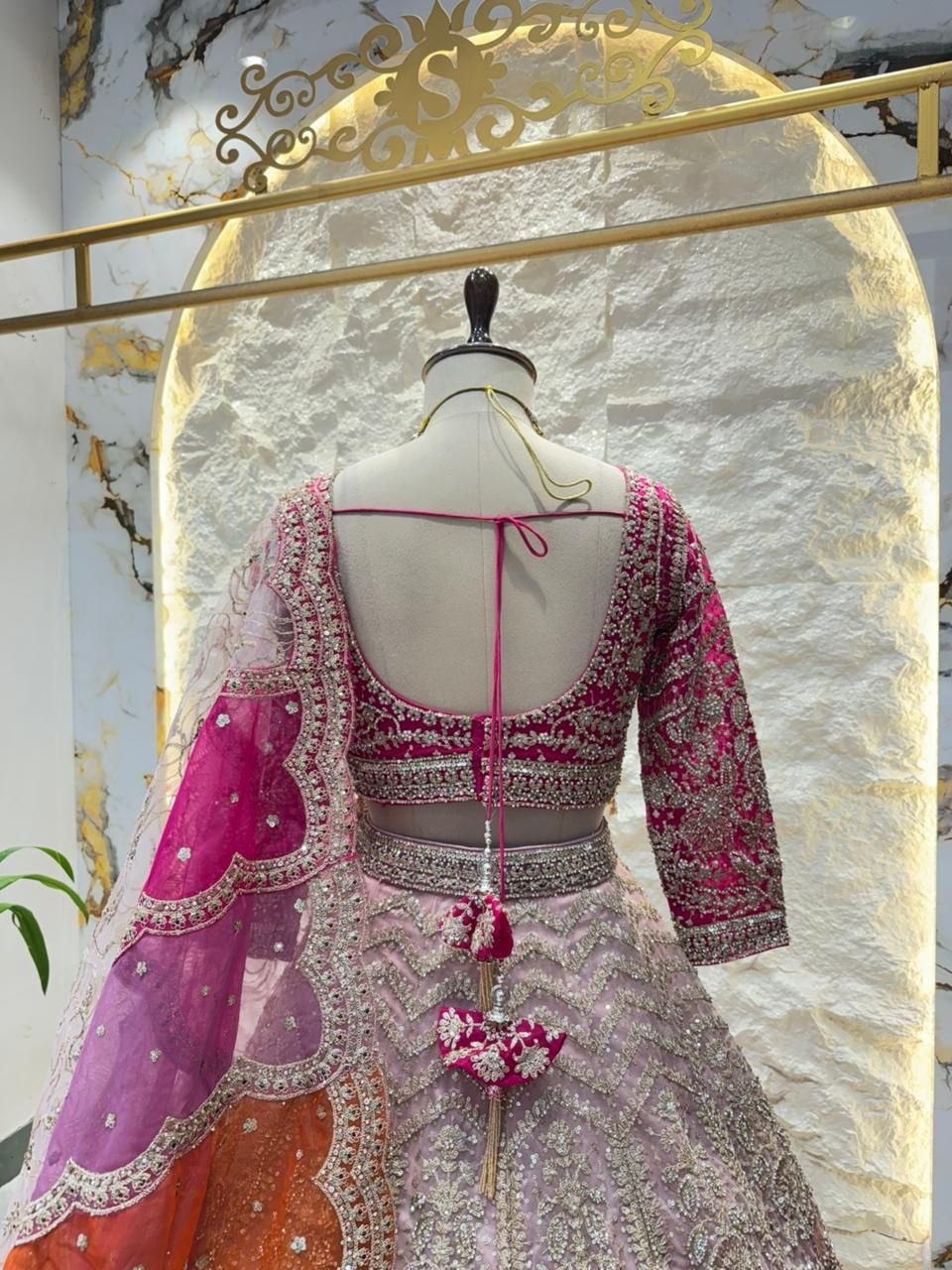 "ROYAL BLUSH PINK HEAVY EMBROIDERED LEHENGA" image 6