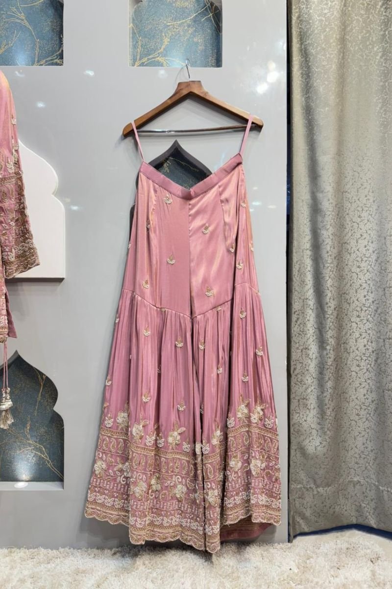 "BLUSH BLOOOM SHARARA" image 4