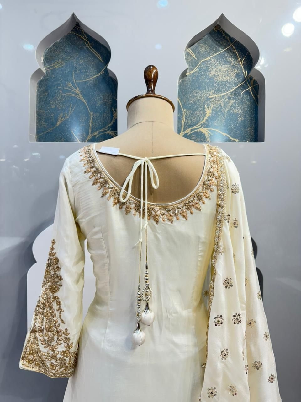"IVORY GOLD ROYAL SHARARA GARARA SUIT" image 5