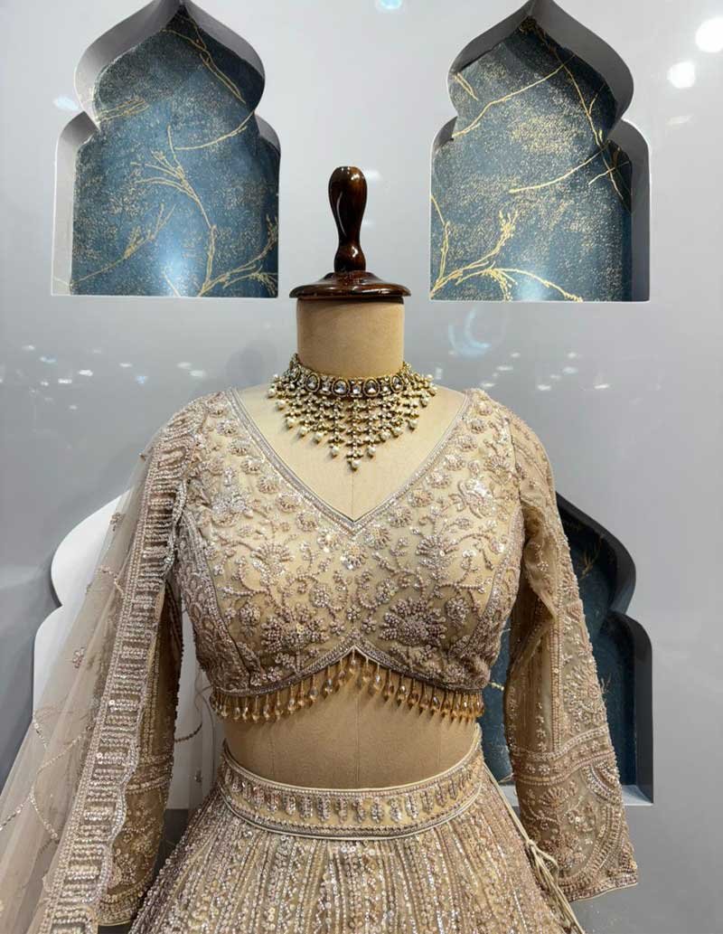 "IVORY GOLD ELEGANCE" image 1