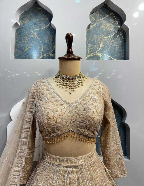 "IVORY GOLD ELEGANCE" image 1