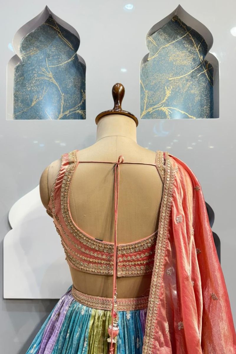 "NOOR-E-RANG COUTURE LEHENGA" image 5