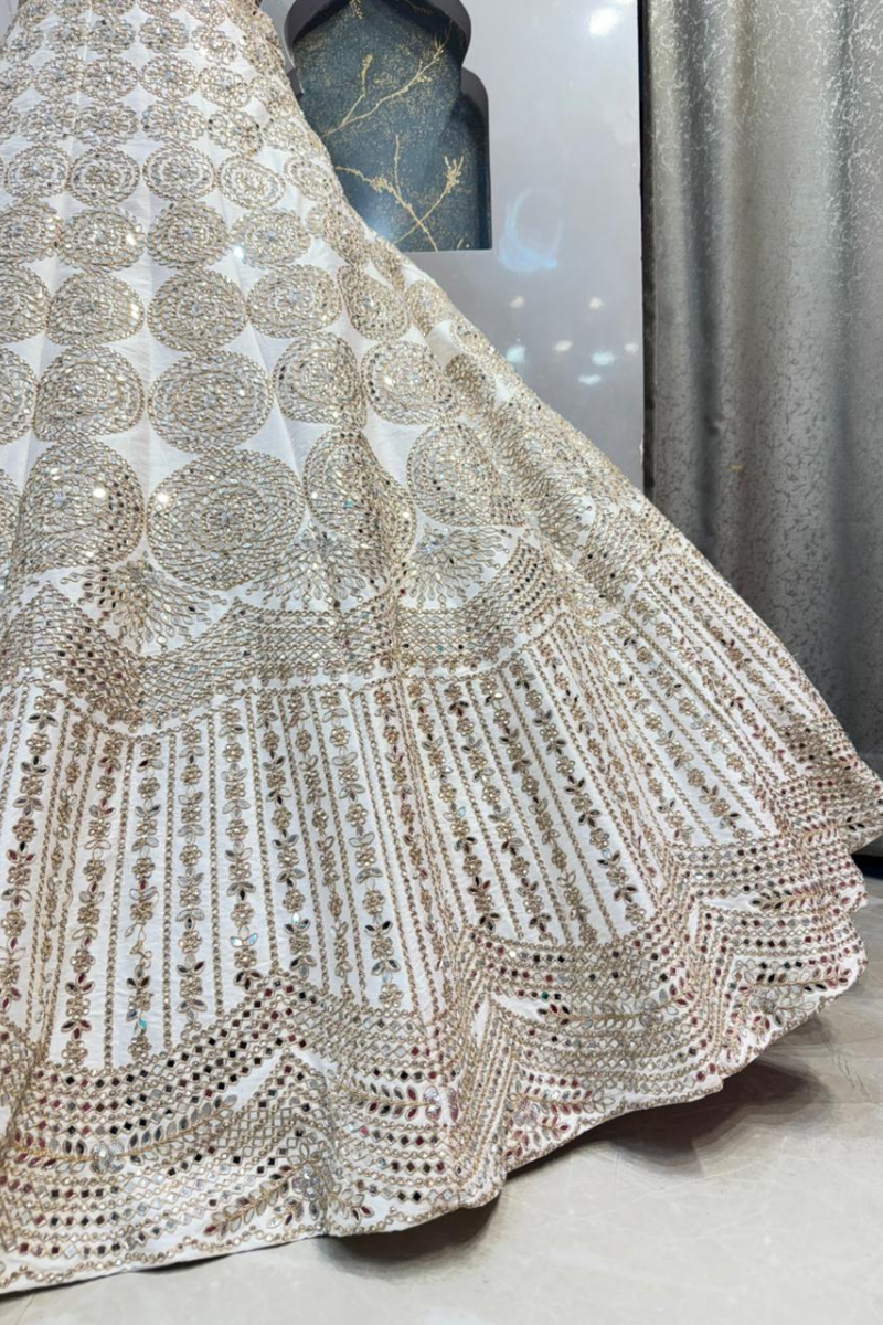"RAJWADA IVORY OPULENCE LEHENGA" image 3