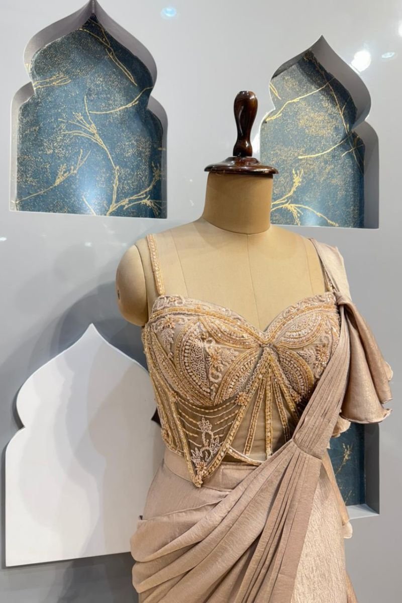 "CHAMPAGNE GLAMOUR DRAPE SAREE" image 3