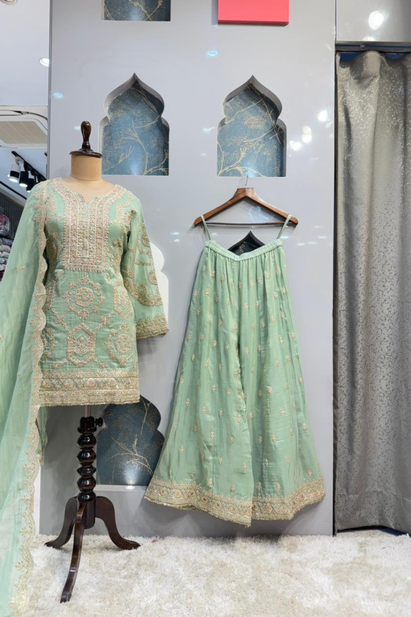 "MINT NOOR SHARARA" image 0