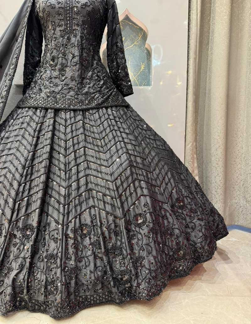 LEHENGA image 3