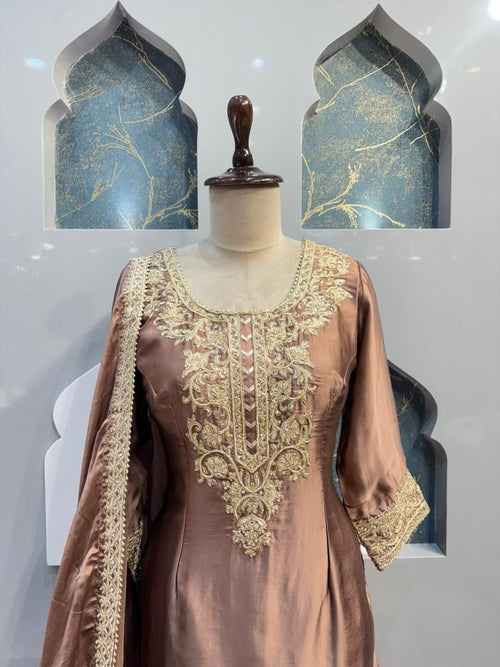 "DUSTY ROSE REGAL SHARARA" image 1