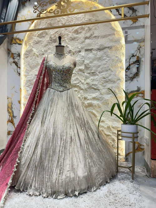 "IVORY GOLD REGAL EMBELLISHED LEHENGA" image 0