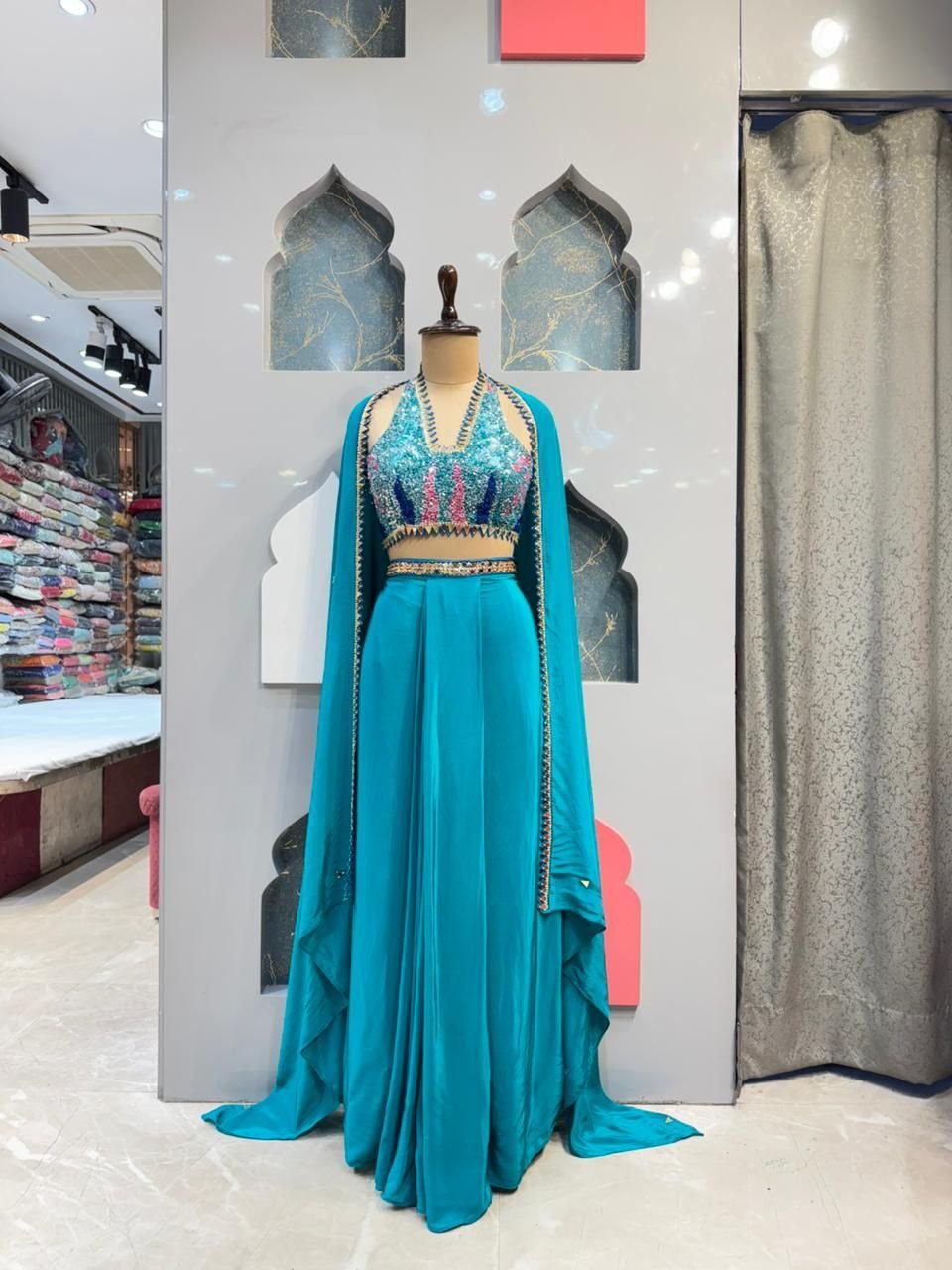 "OCEAN BLIUE RADIANCE INDOWESTERN" image 0