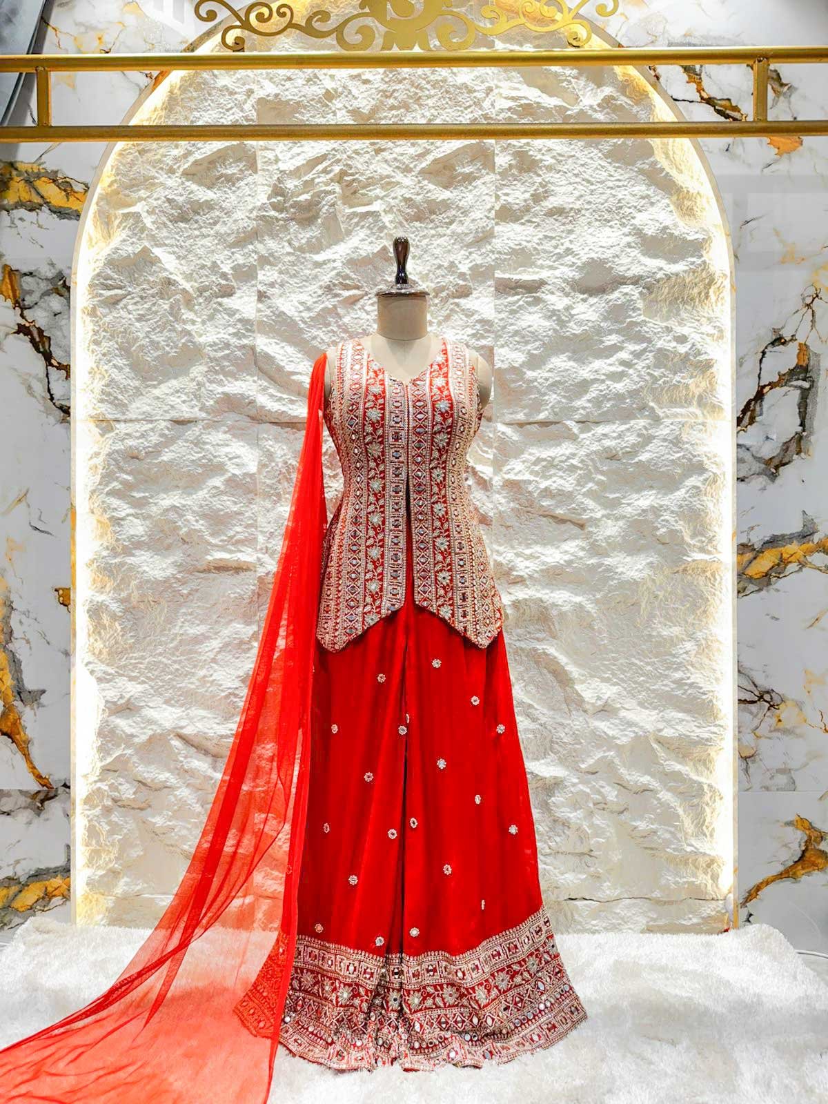"CRIMSON FUSION ELEGANCE" image 0