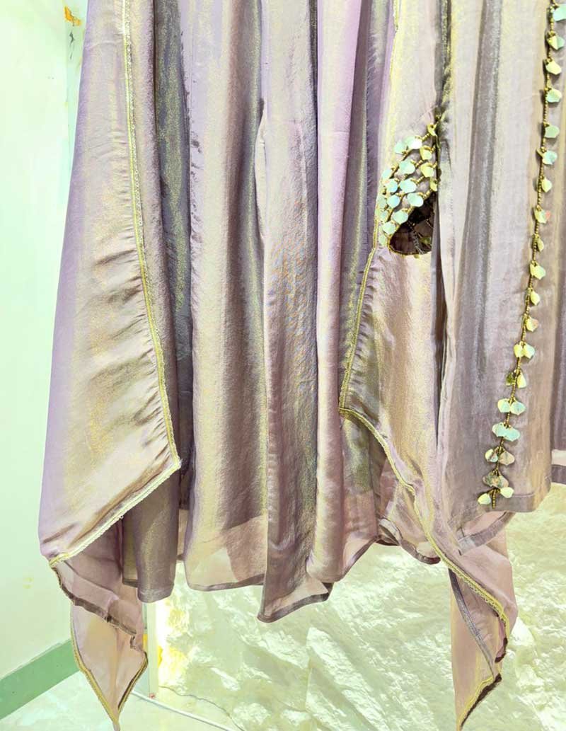SUIT image 4