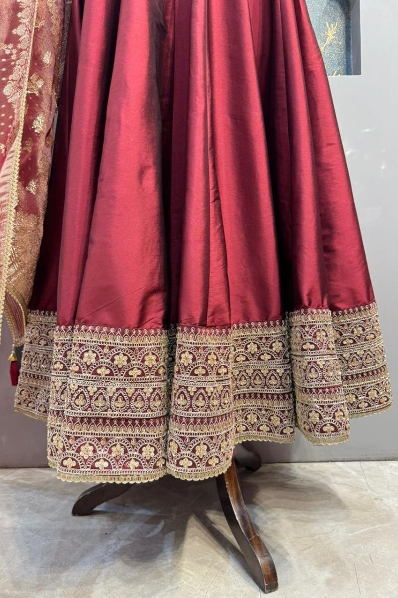 "WINE ELEGANCE SHARARA SUIT" image 4