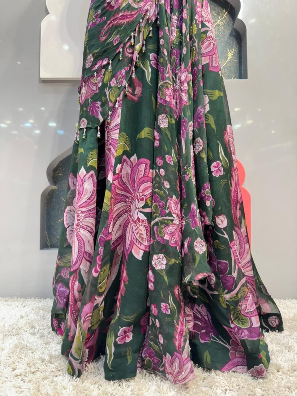 "EMERALD BLOOM INDO-WESTERN" image 3