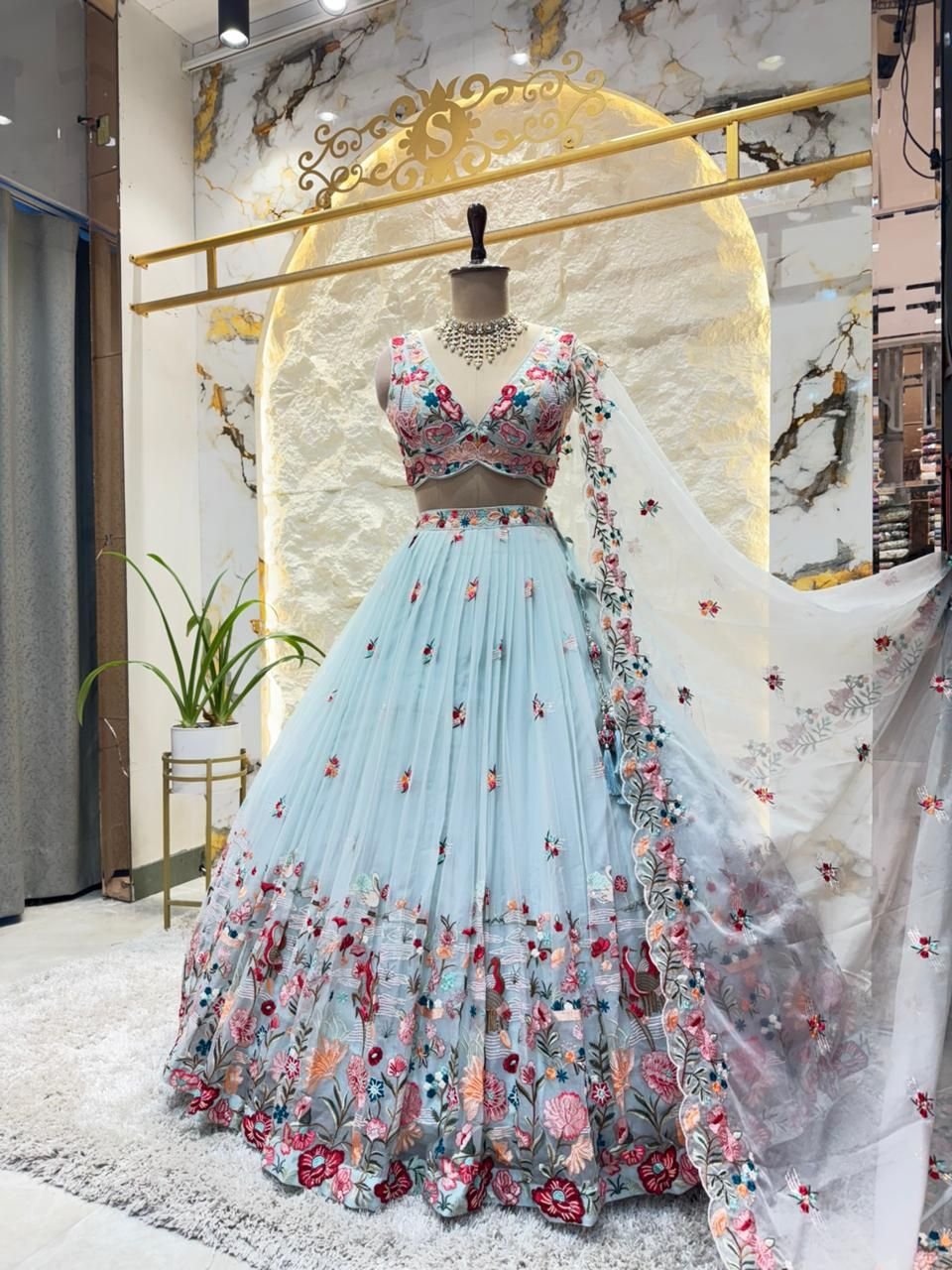 "MIDNIGHT BLOOM FLORAL LEHENGA"ZZ image 3