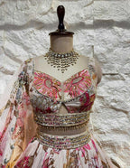 "ROSEA NOOR" image 1