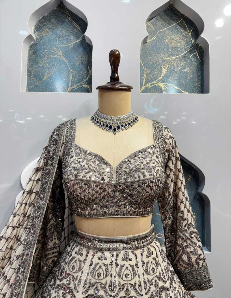 MOONLIT NALKI COUTURE image 1