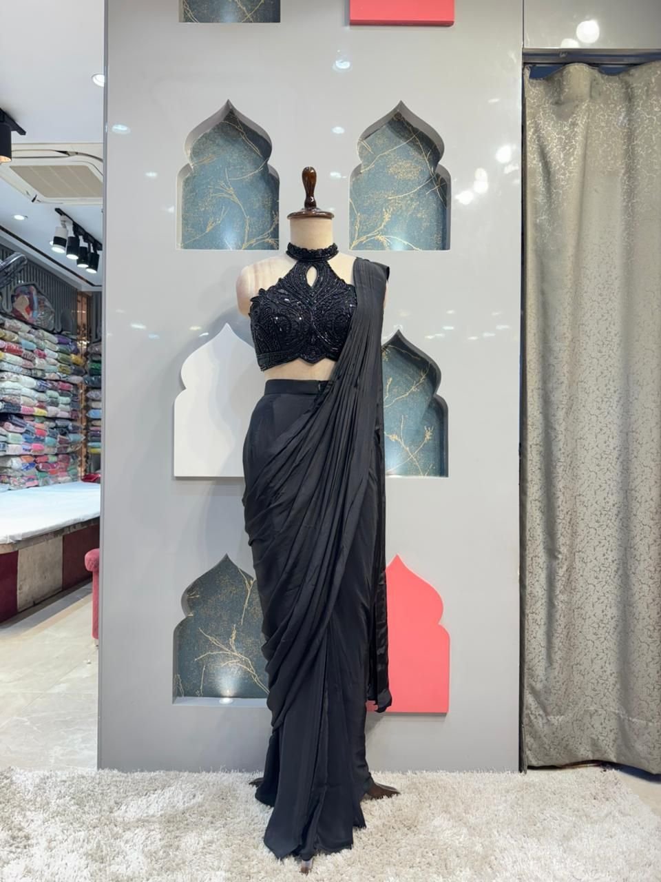 "NOIR ROYALE DRAPE SAREE" image 0