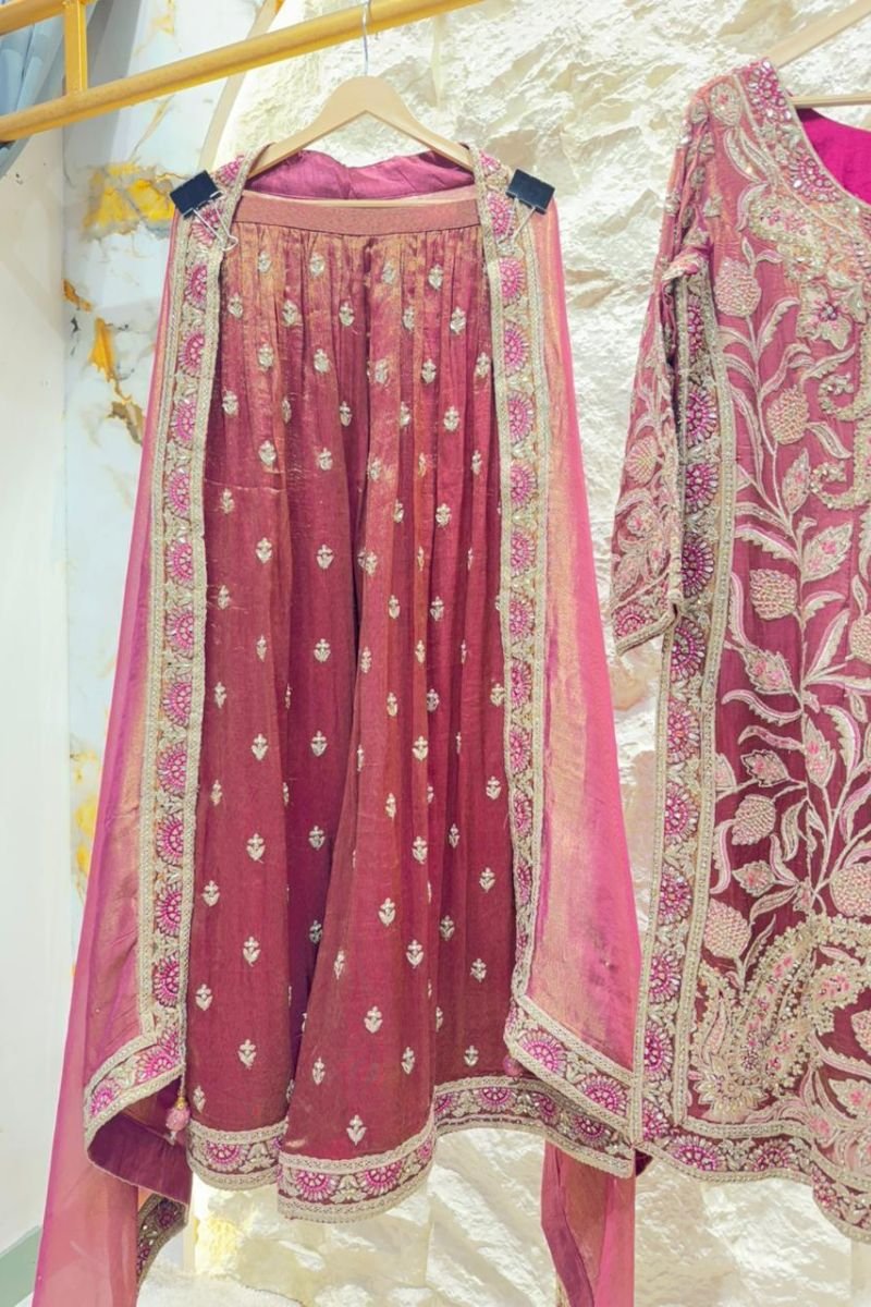 "ROYAL WINE EMBROIDERED SUIT" image 4