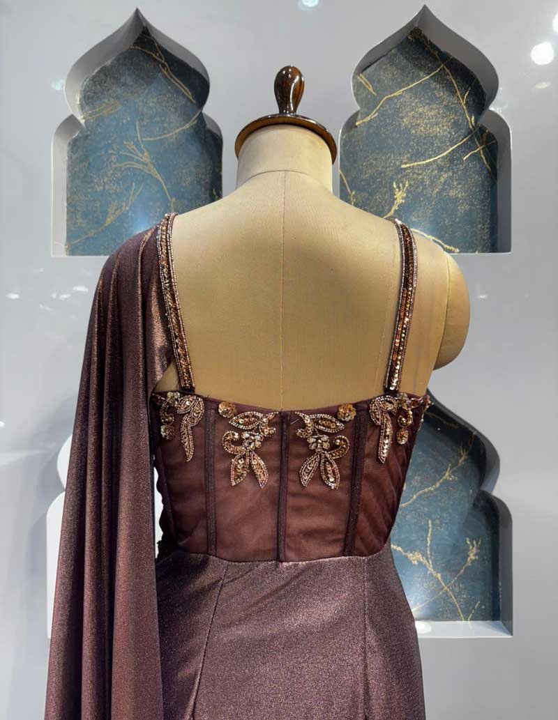 "BRONZE ROYALE DRAPE SAREE" image 4