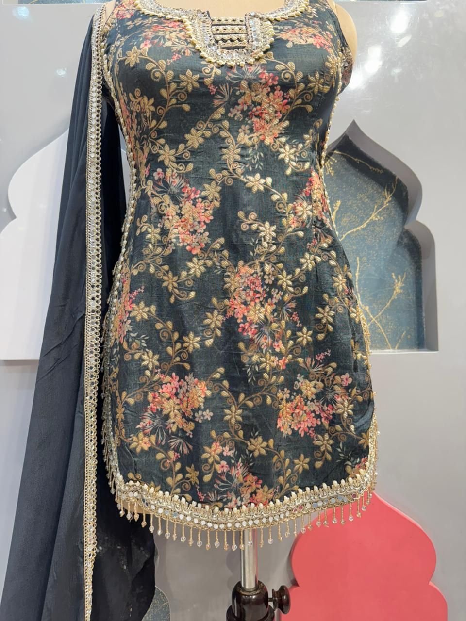 "MIDNIGHT BLOOM FLORAL SHARARA" image 3