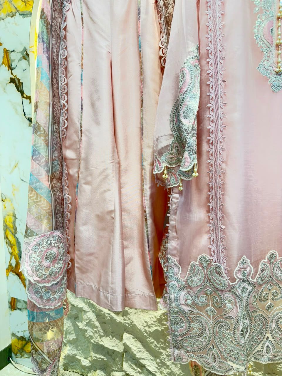 "BLUSH ROSE PAISLEY EMBROIDERED SUIT"