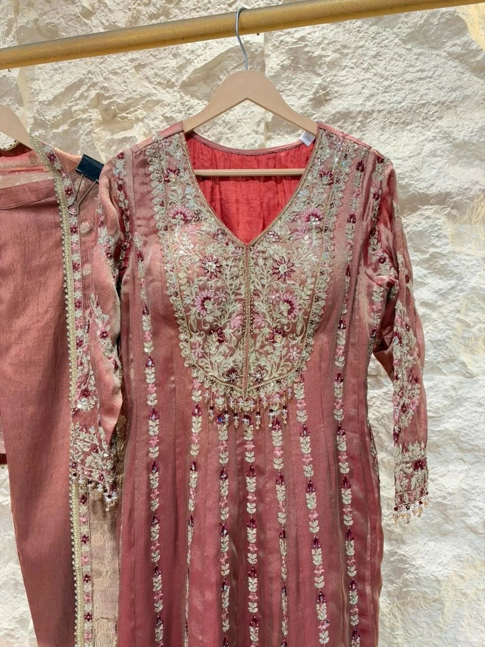 "ANARKALI"