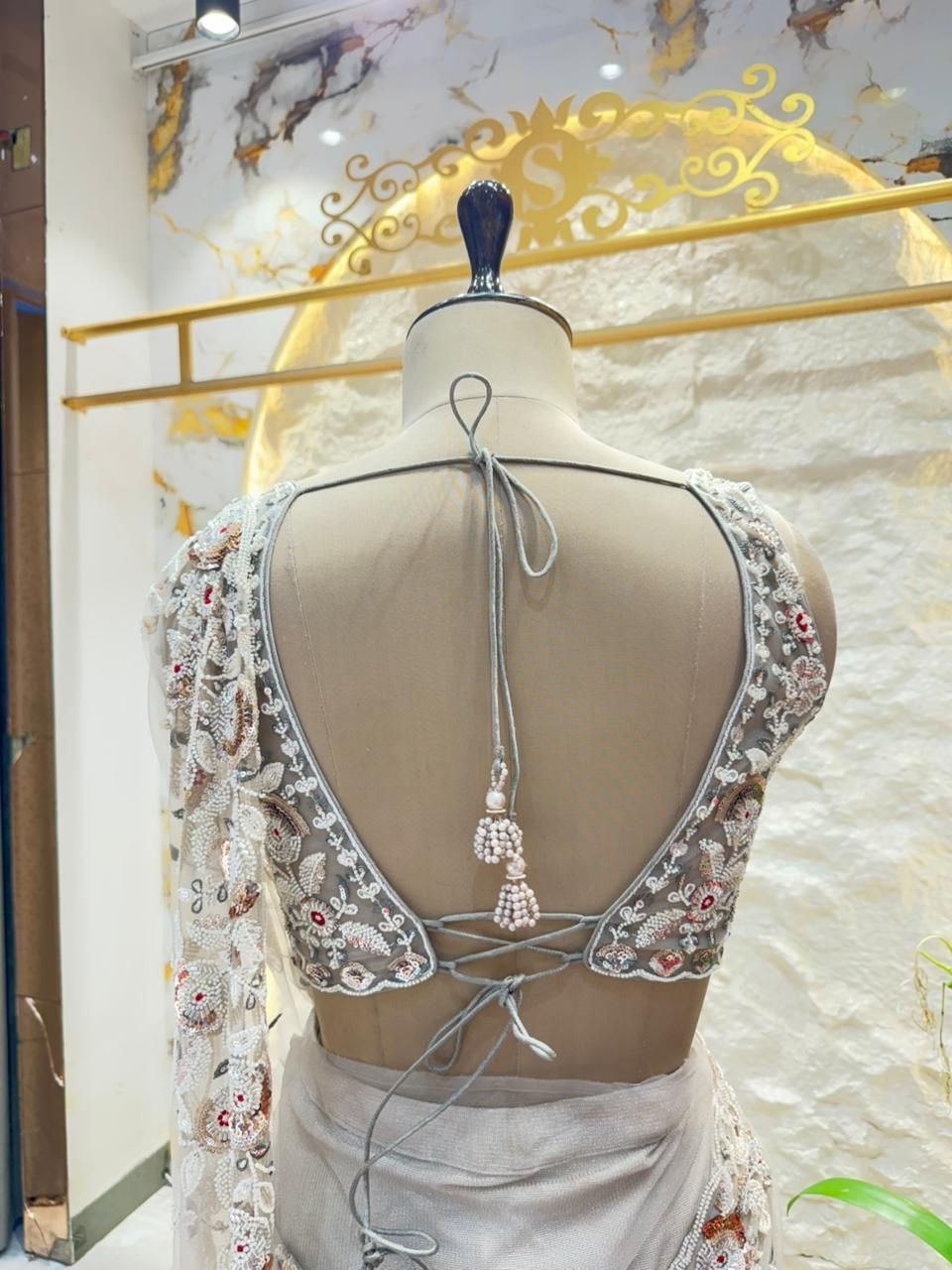 "SAREE"