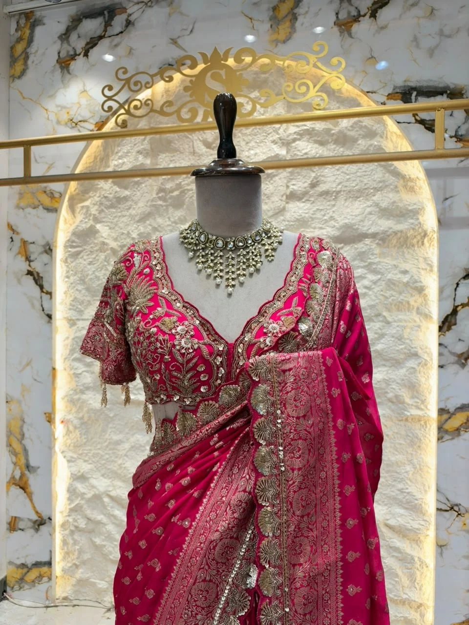 "SAREE"