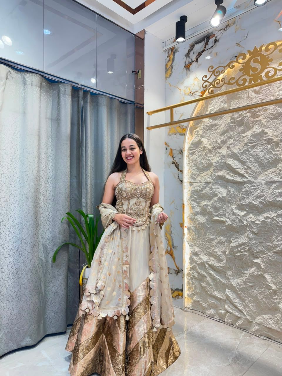 "CHAMPAGNE ROYALE LEHENGA"