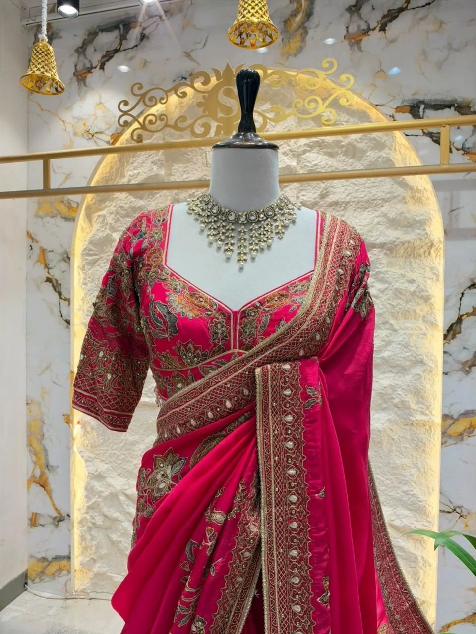 "SAREE"