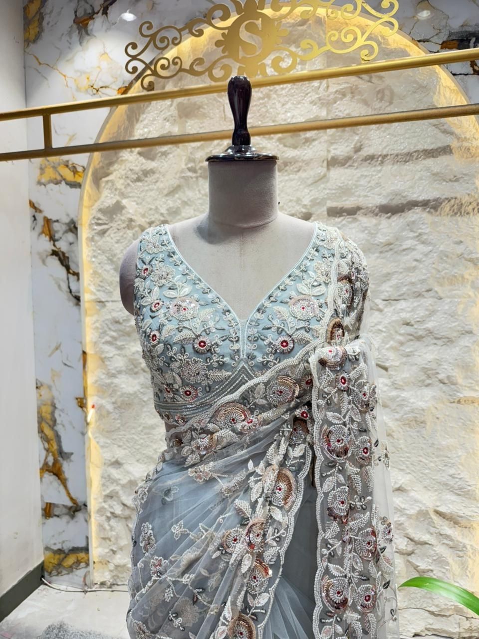 "SAREE"