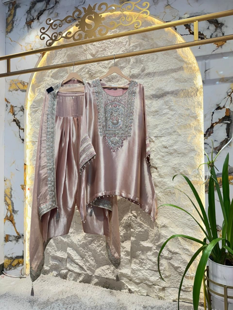"ROSE DUST REGAL EMBROIDERED SUIT"