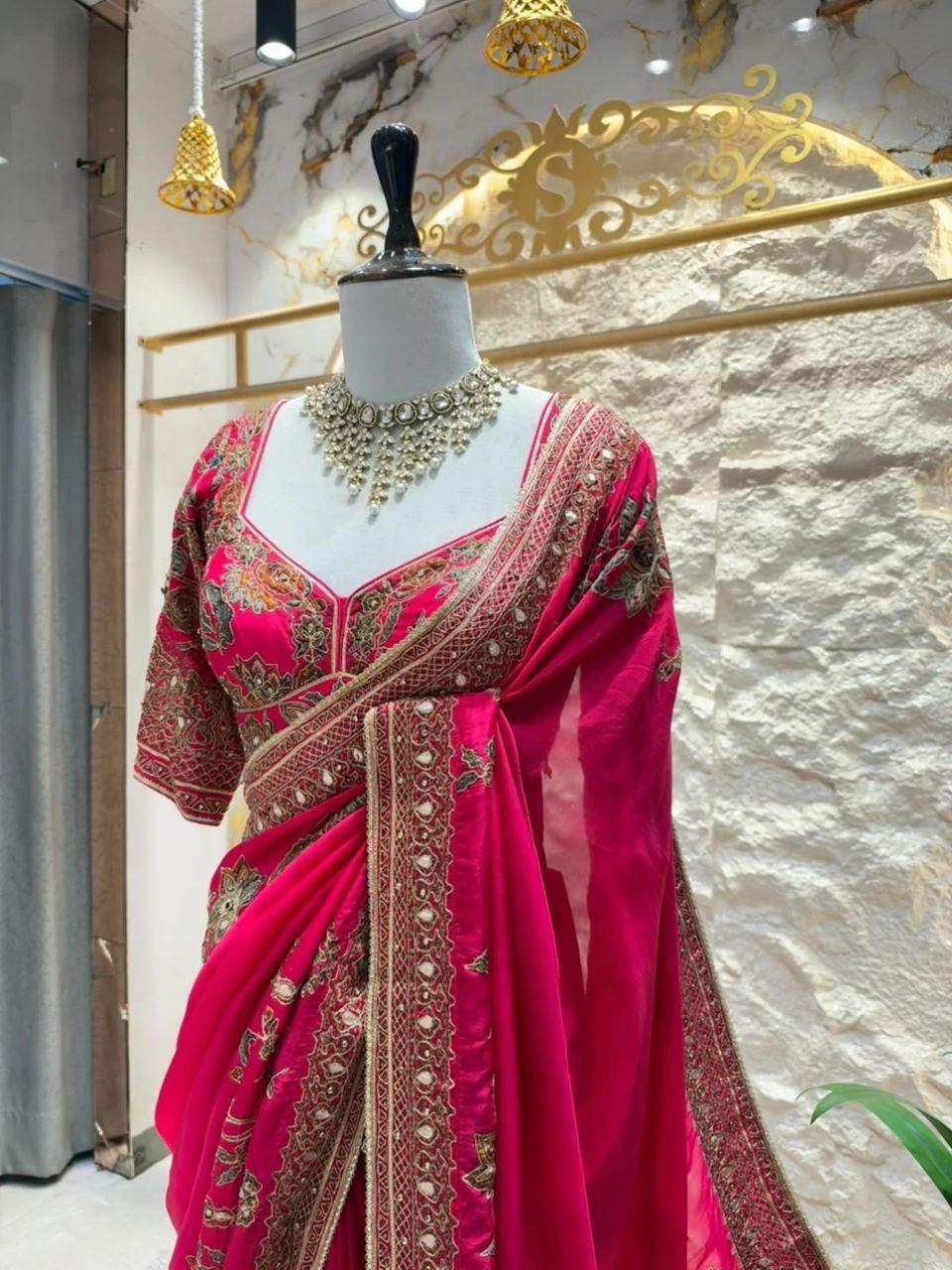 "SAREE"