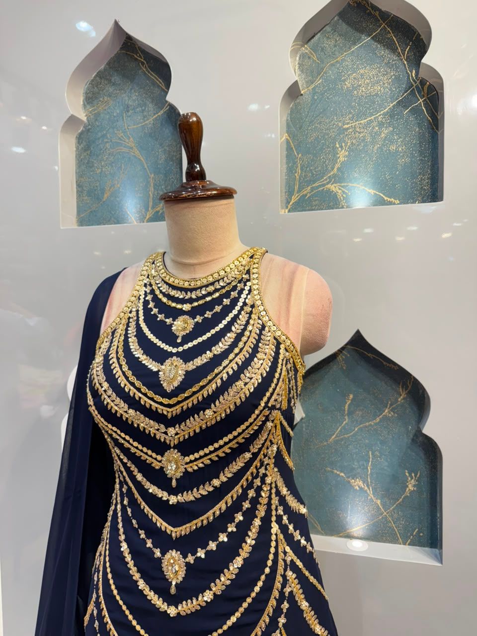 "MIDNIGHT ROYALE SHARARA"
