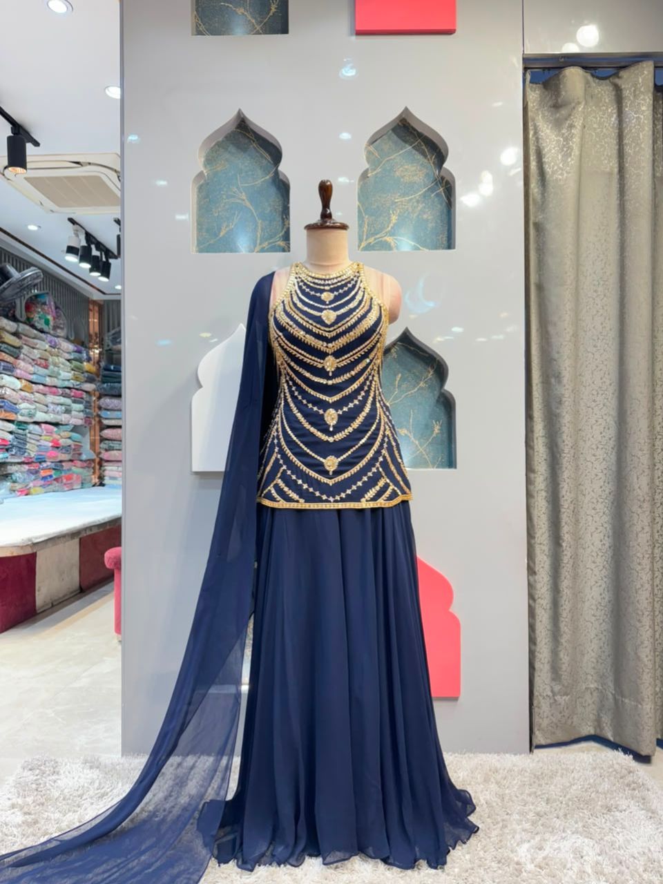 "MIDNIGHT ROYALE SHARARA"