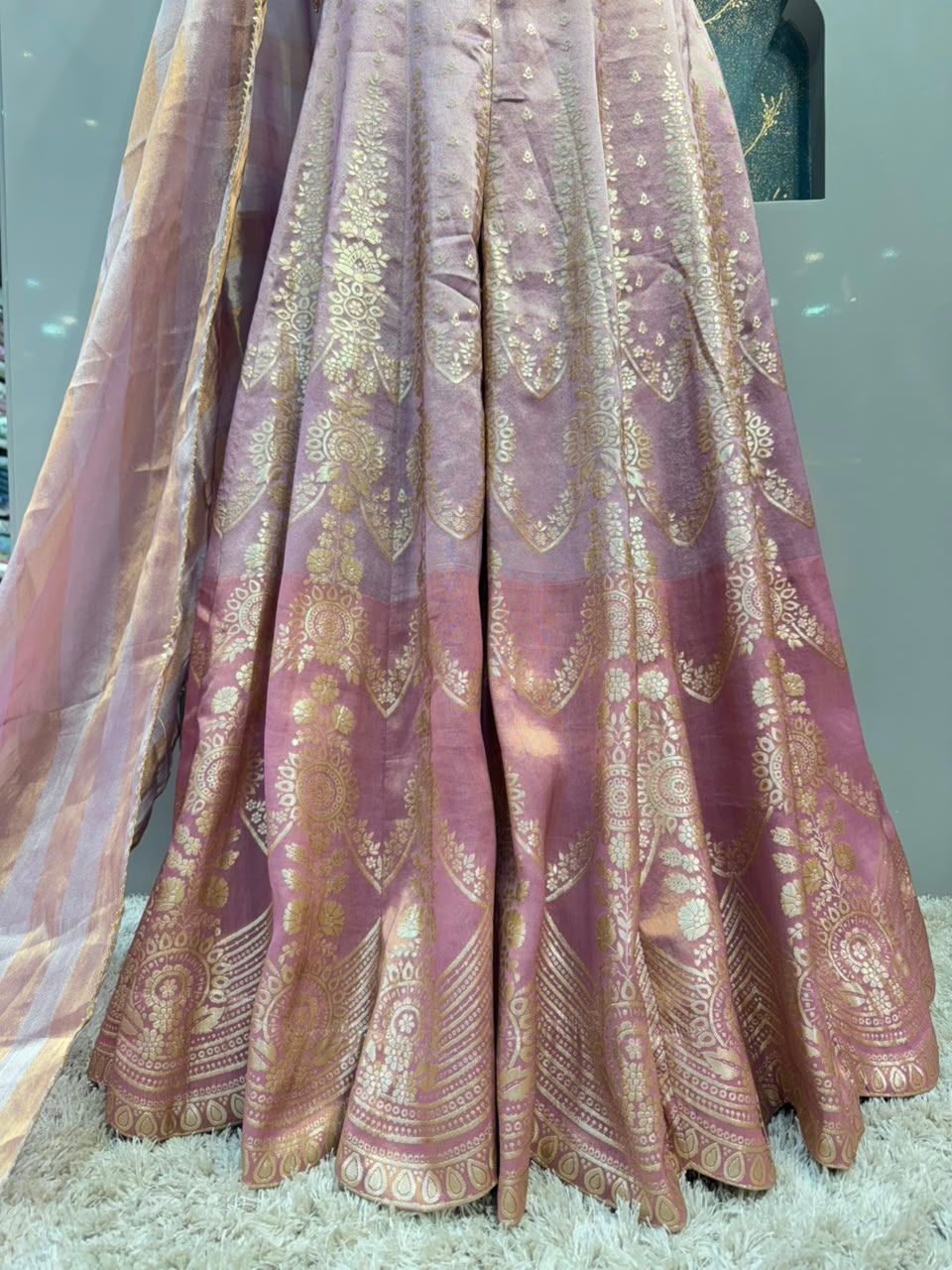 "LAVENDER MAJESTY INDO-WESTERN"