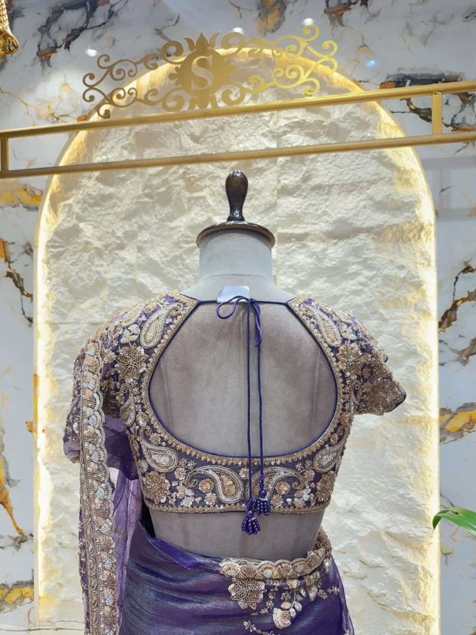 "SAREE"