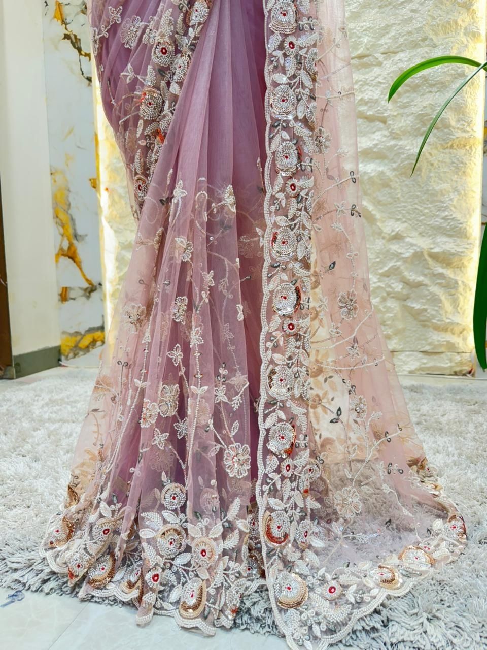 "SAREE"