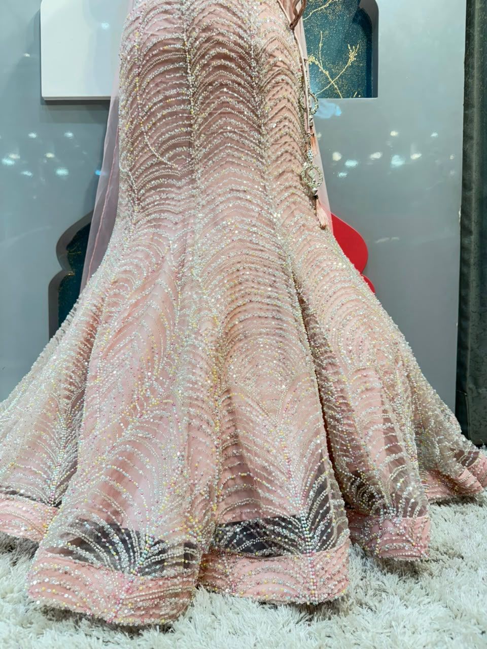 "ROSE CASCADE MERMAID"