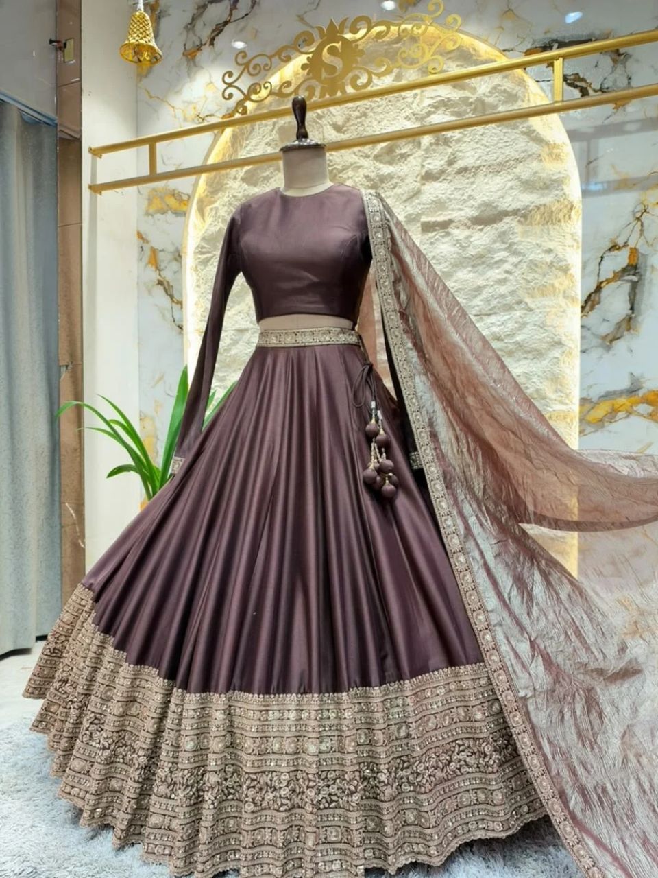 "MOCHA BROWN PLEATED LEHENGA"