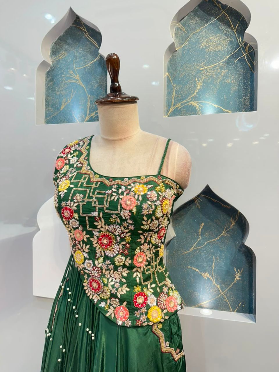 "EMERALD BLOOM INDO-WESTERN"